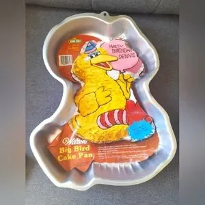Wilton Kitchen Vintage Wilton Big Bird Cake Pan Sesame Street